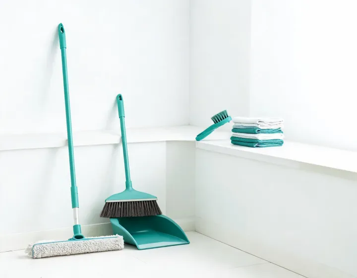 Libman featured mop broom and brush set